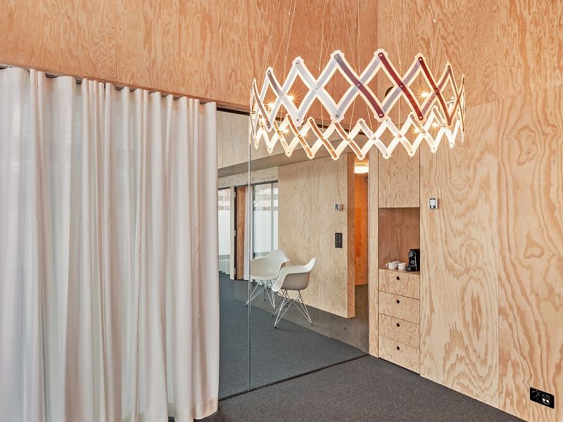 c2n9208 hdr  c2n9208 hdr